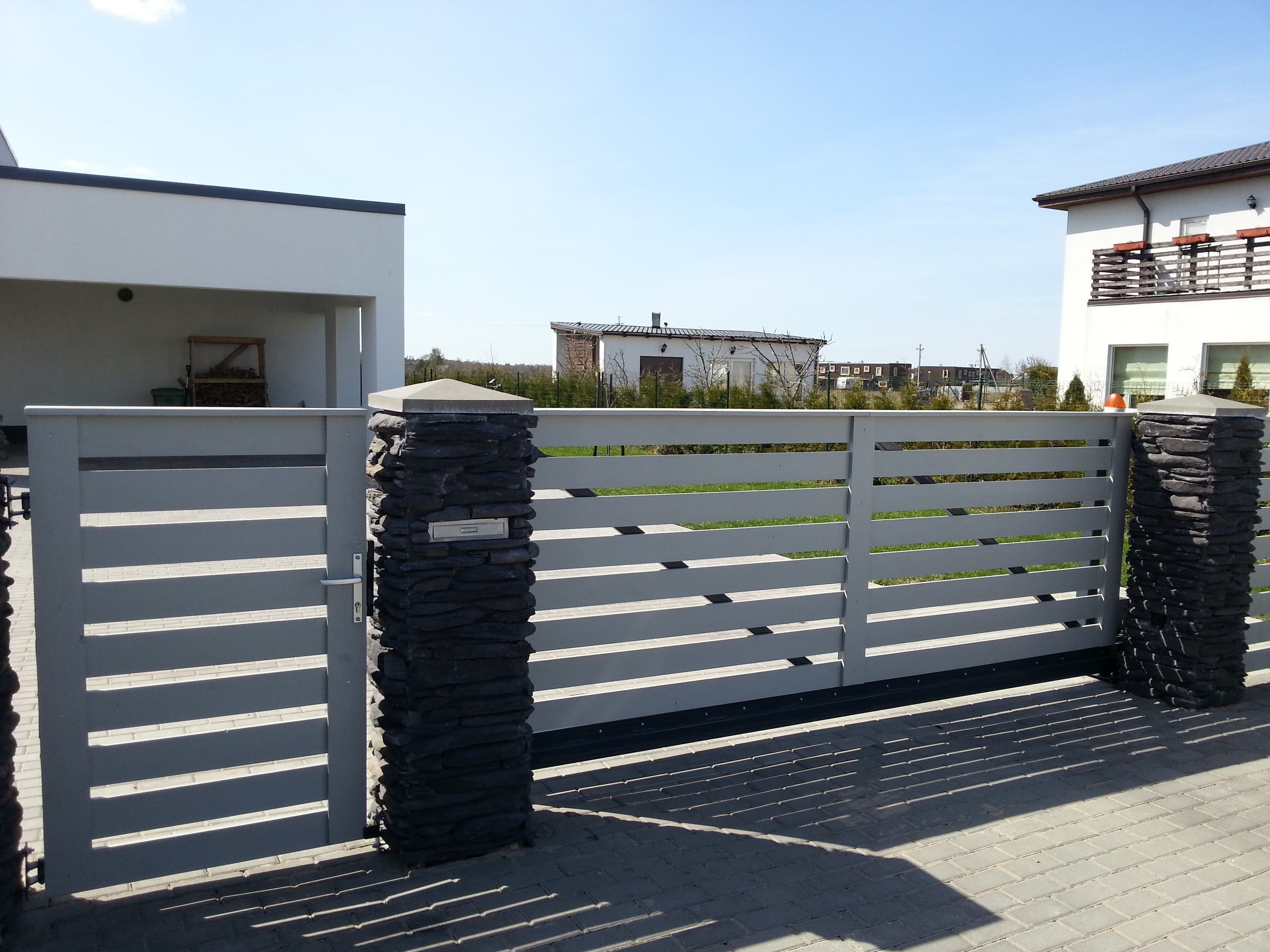 Värav (20140428 125932 2)